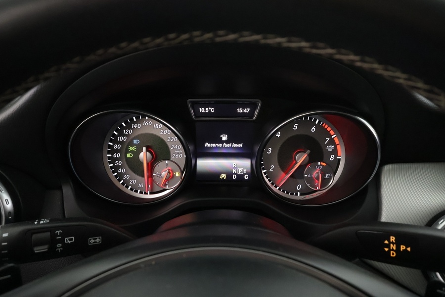 Mercedes-Benz GLA vaihtoauto