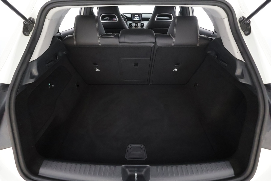 Mercedes-Benz GLA vaihtoauto