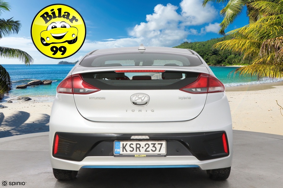 Hyundai IONIQ hybrid vaihtoauto