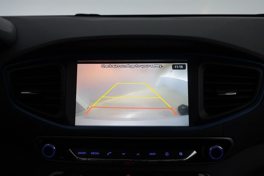 Hyundai IONIQ hybrid vaihtoauto