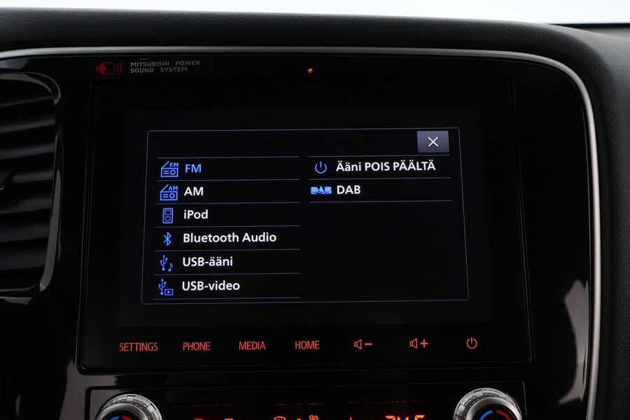 Mitsubishi Outlander PHEV vaihtoauto