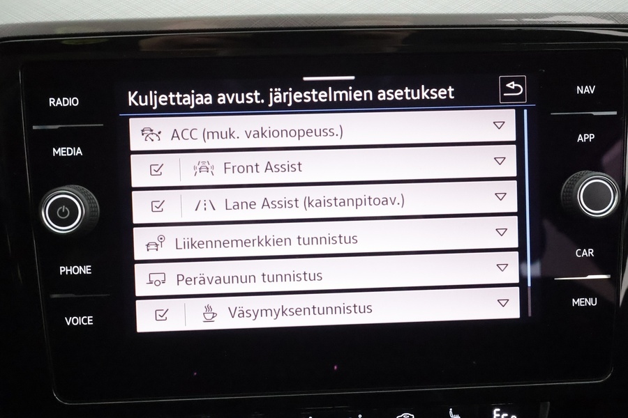 Volkswagen Passat vaihtoauto