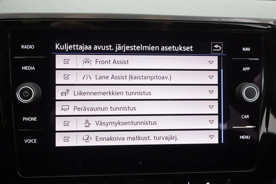 Volkswagen Passat vaihtoauto
