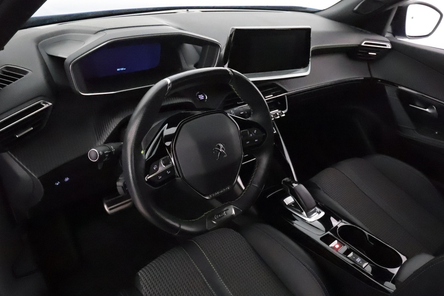 Peugeot e-2008 vaihtoauto