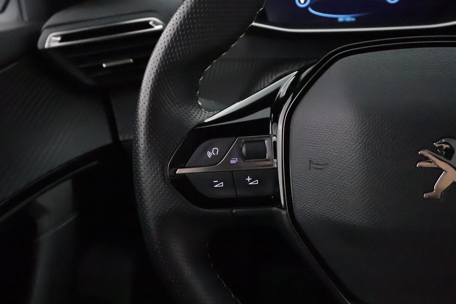 Peugeot e-2008 vaihtoauto