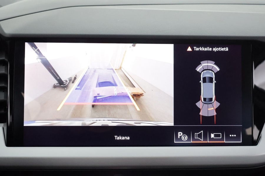 Audi Q4 e-tron vaihtoauto