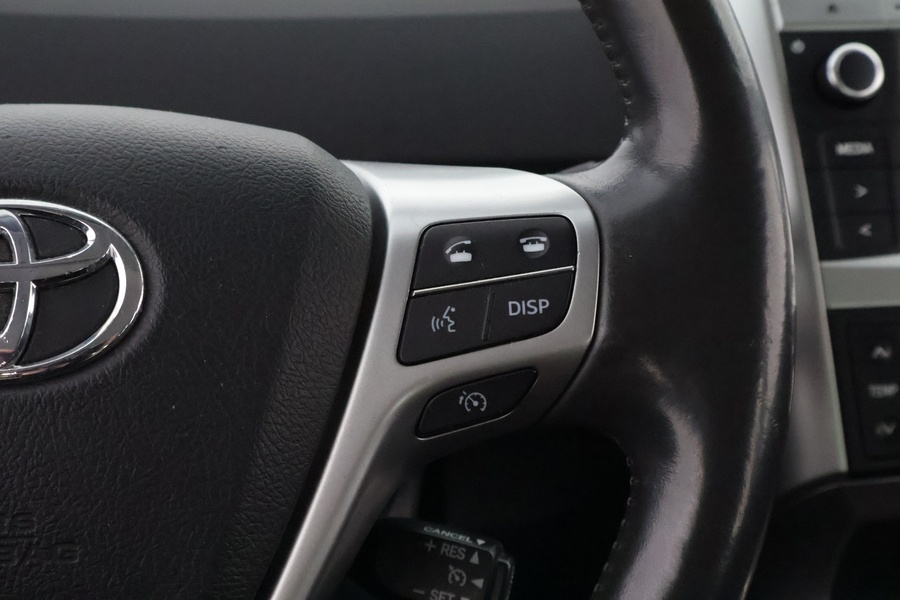 Toyota Verso vaihtoauto