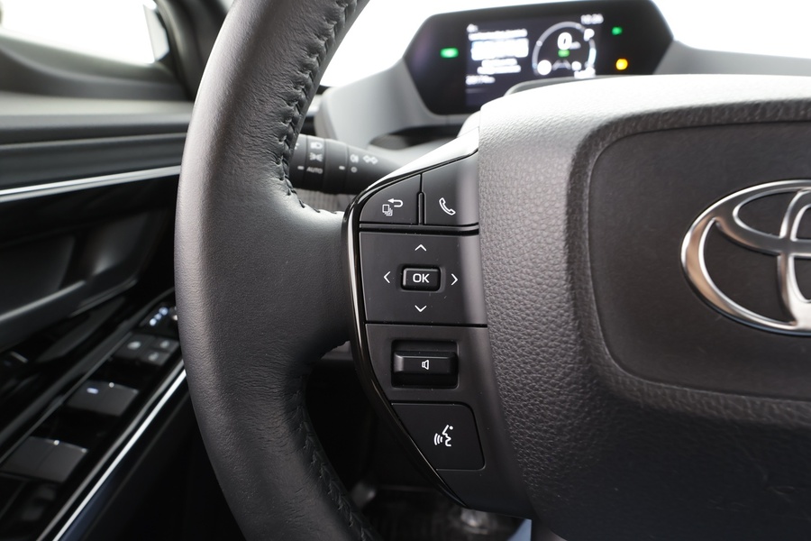 Toyota bZ4X vaihtoauto