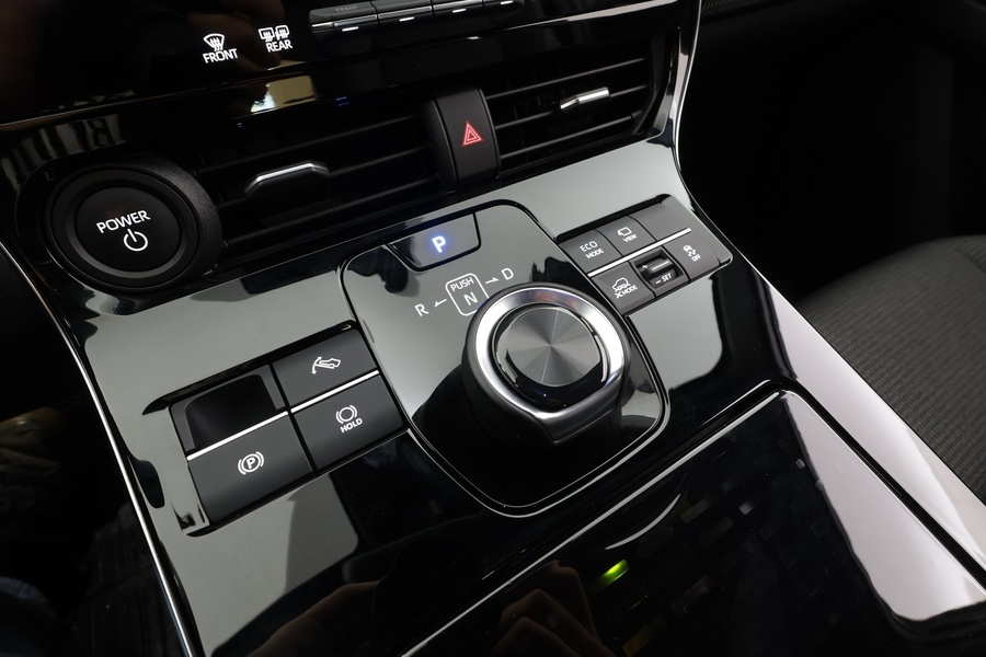 Toyota bZ4X vaihtoauto