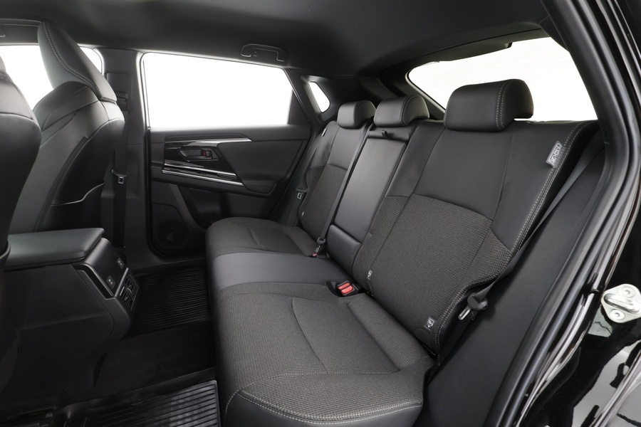 Toyota bZ4X vaihtoauto