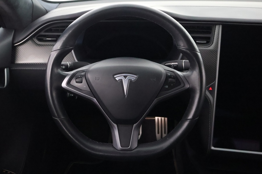 Tesla Model S vaihtoauto