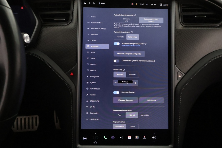 Tesla Model S vaihtoauto