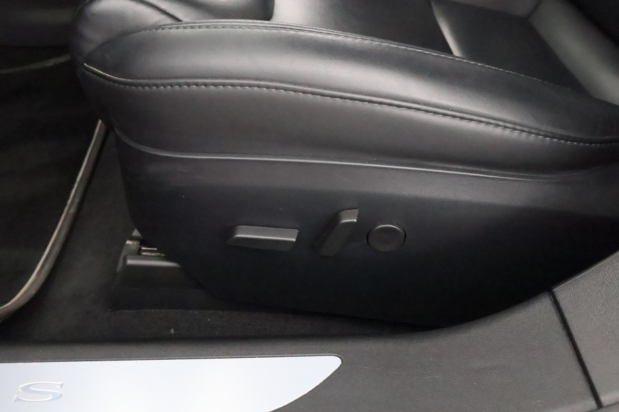 Tesla Model S vaihtoauto