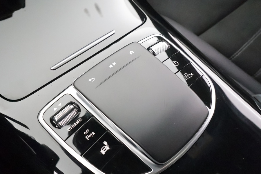 Mercedes-Benz EQC vaihtoauto