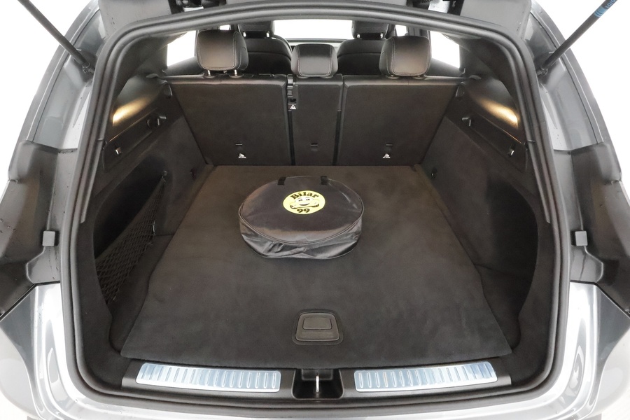 Mercedes-Benz EQC vaihtoauto