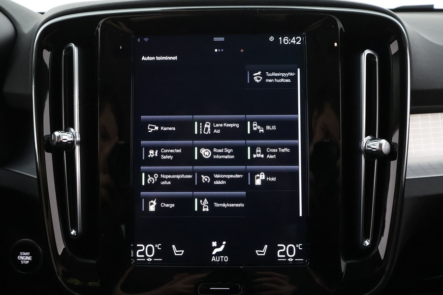 Volvo XC40 vaihtoauto