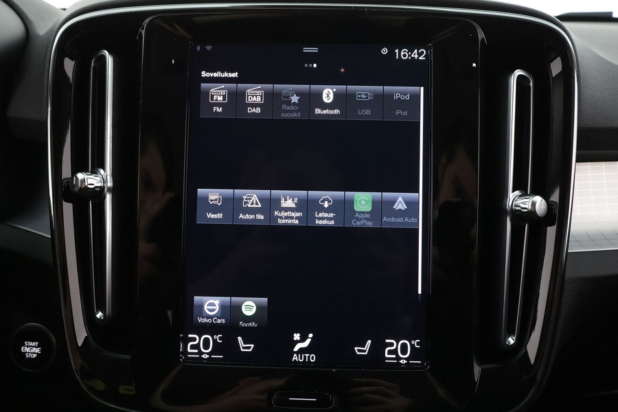 Volvo XC40 vaihtoauto