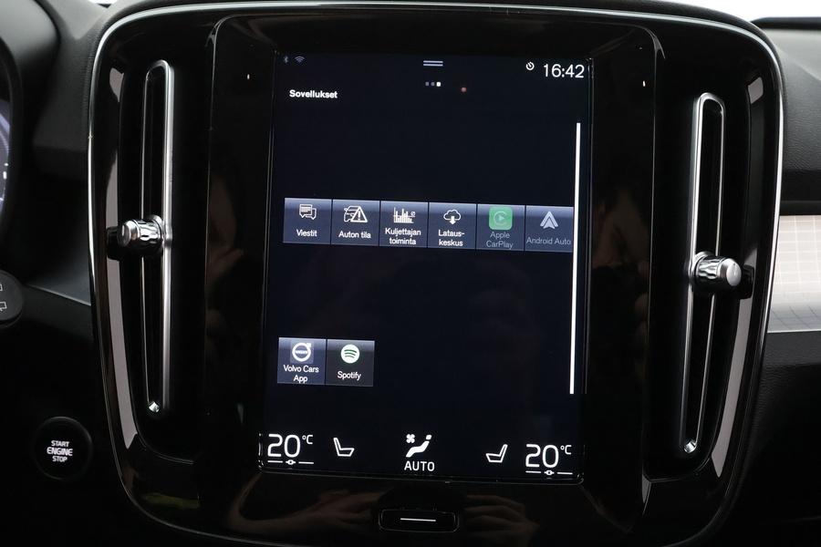 Volvo XC40 vaihtoauto