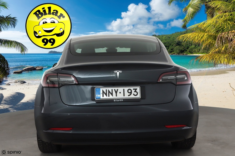 Tesla Model 3 vaihtoauto