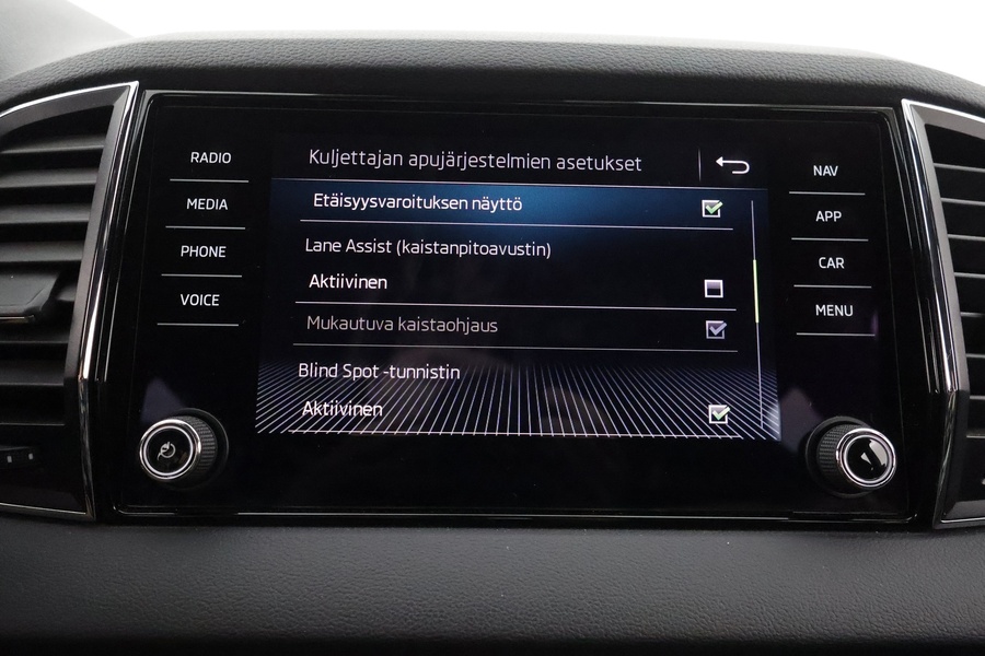 Skoda Karoq vaihtoauto