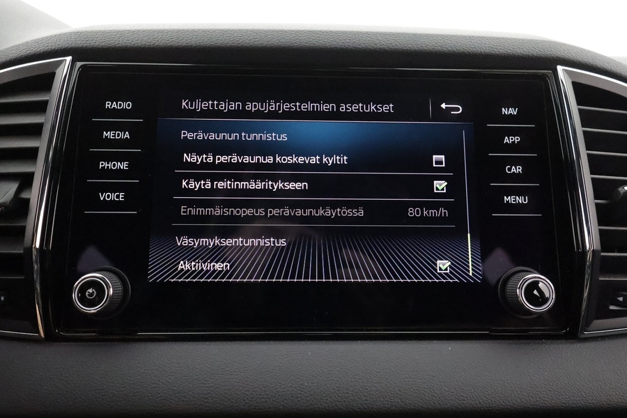 Skoda Karoq vaihtoauto