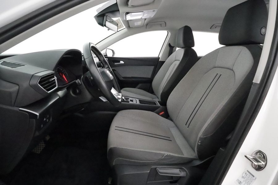 SEAT Leon Sportstourer vaihtoauto