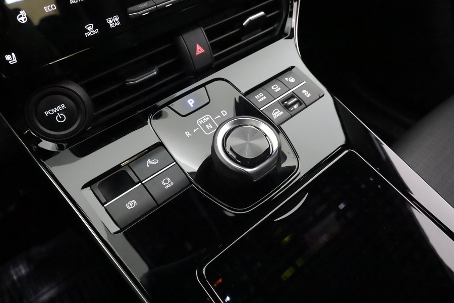 Toyota bZ4X vaihtoauto