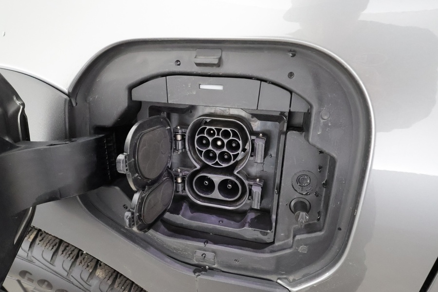 Toyota bZ4X vaihtoauto