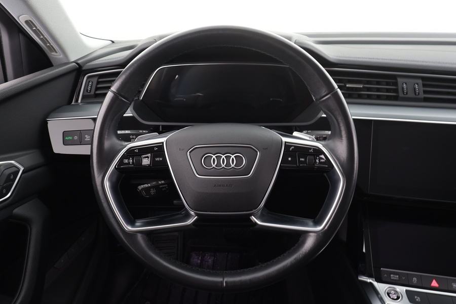 Audi e-tron vaihtoauto