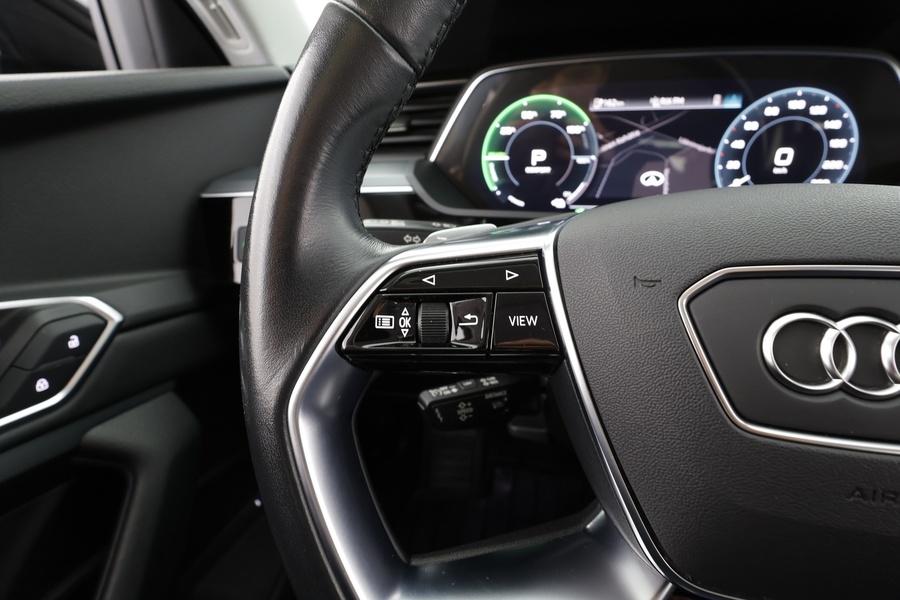 Audi e-tron vaihtoauto