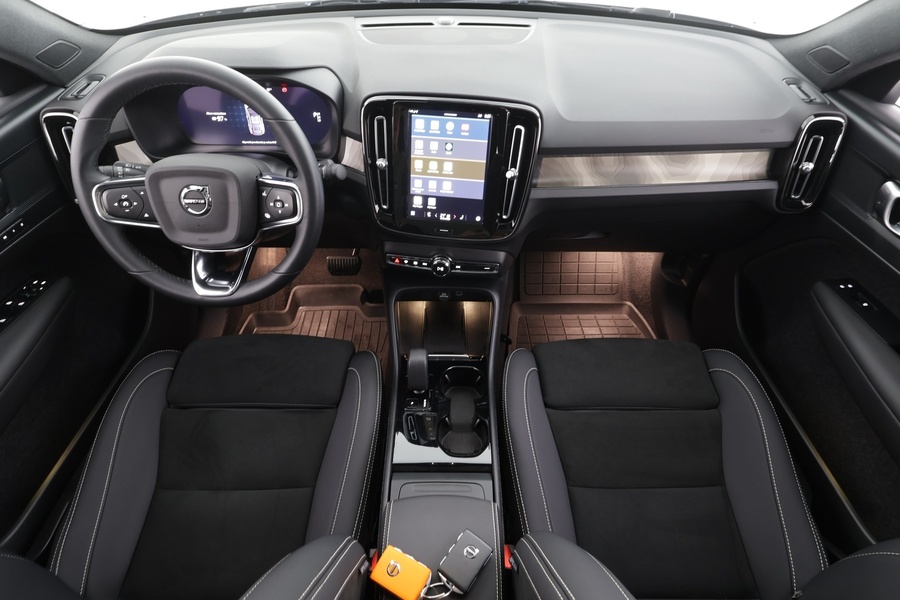 Volvo C40 vaihtoauto