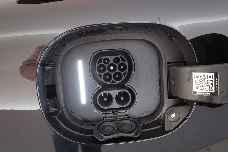 Mercedes-Benz EQE vaihtoauto