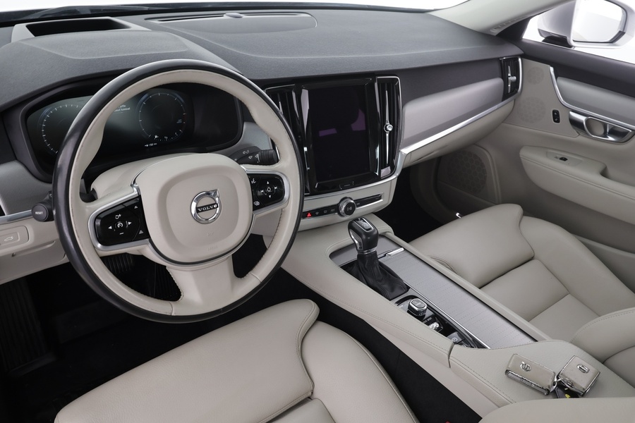 Volvo S90 vaihtoauto