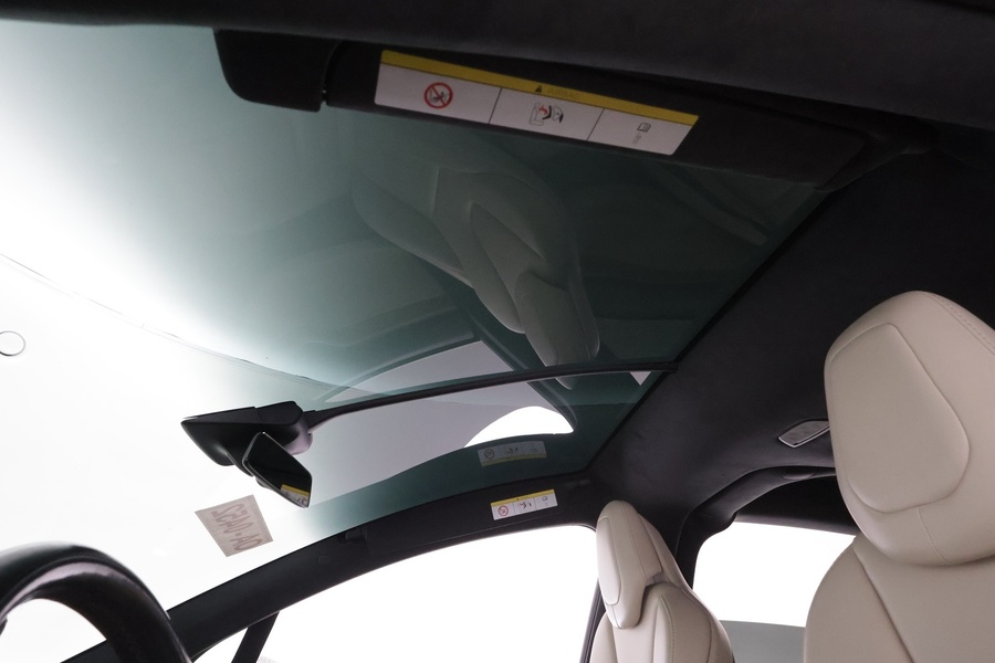 Tesla Model X vaihtoauto