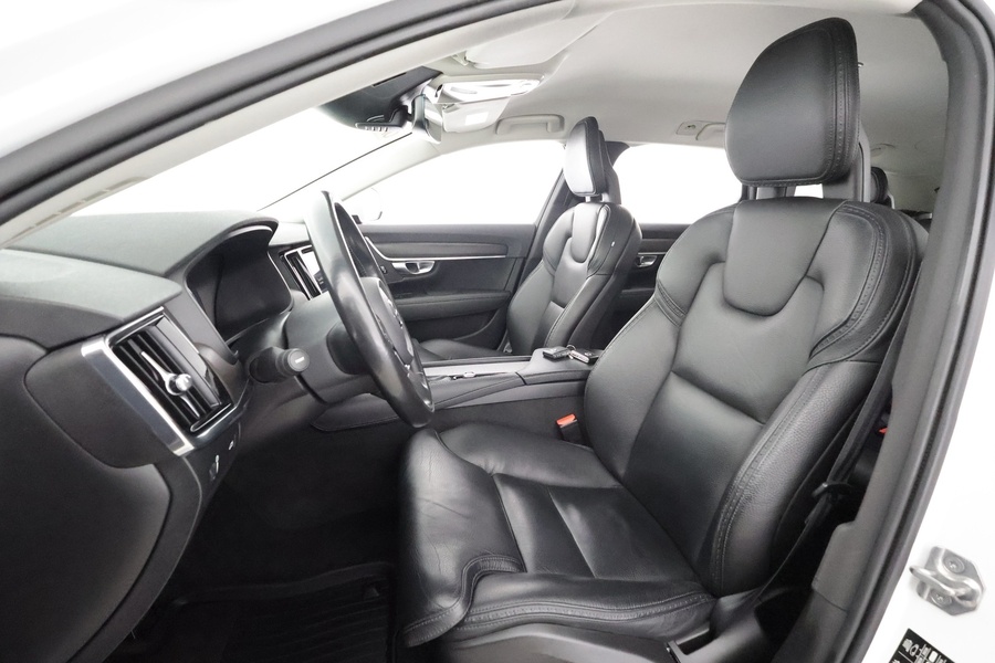 Volvo V90 Cross Country vaihtoauto