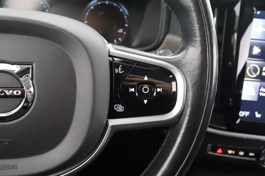 Volvo V90 Cross Country vaihtoauto