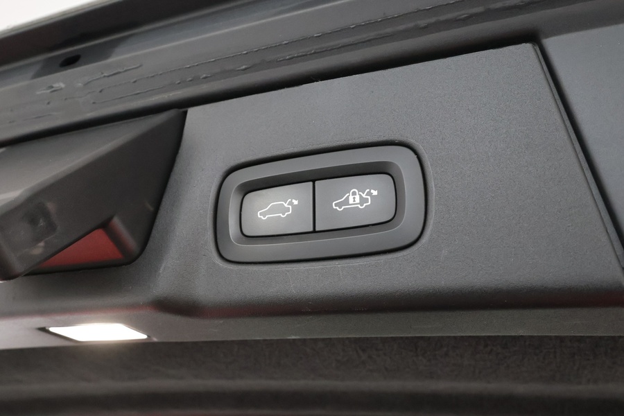 Volvo V90 Cross Country vaihtoauto