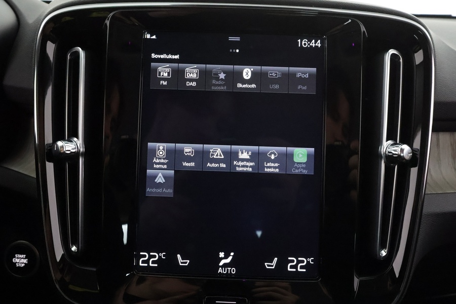 Volvo XC40 vaihtoauto