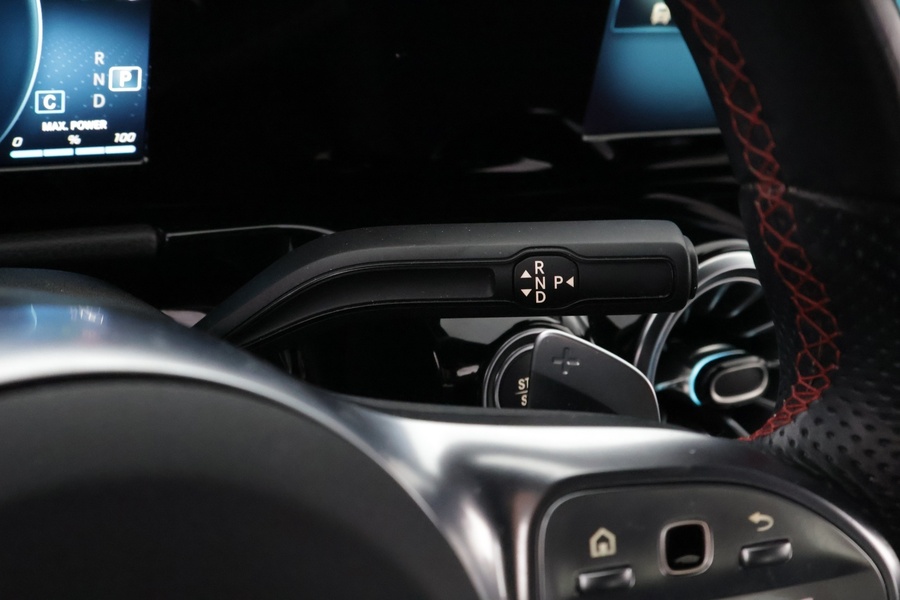 Mercedes-Benz EQA vaihtoauto