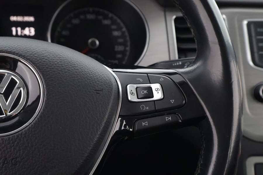 Volkswagen Golf Sportsvan vaihtoauto