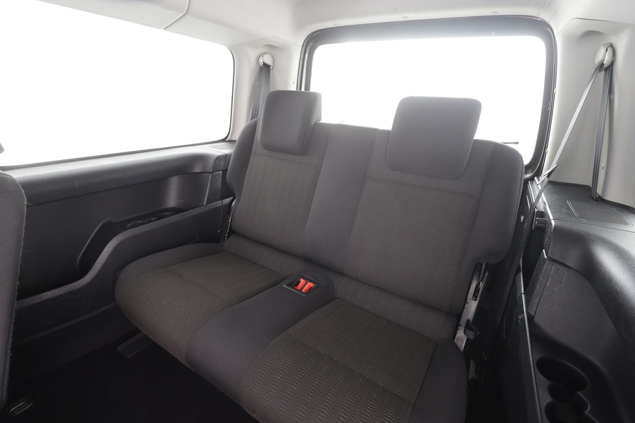 Volkswagen Caddy Maxi vaihtoauto