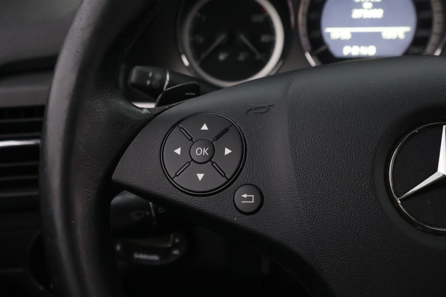 Mercedes-Benz GLK vaihtoauto