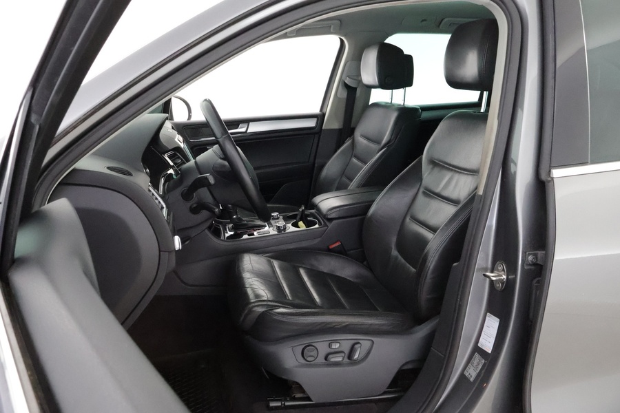 Volkswagen Touareg vaihtoauto