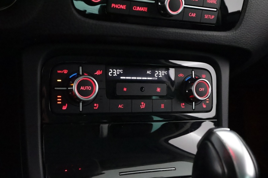 Volkswagen Touareg vaihtoauto