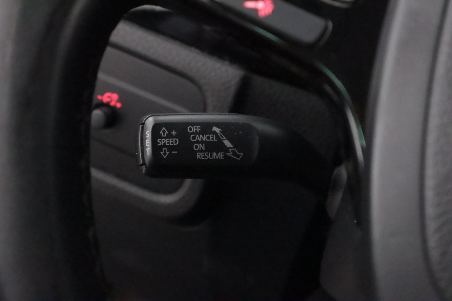 Volkswagen Touareg vaihtoauto