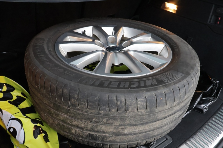 Volkswagen Touareg vaihtoauto