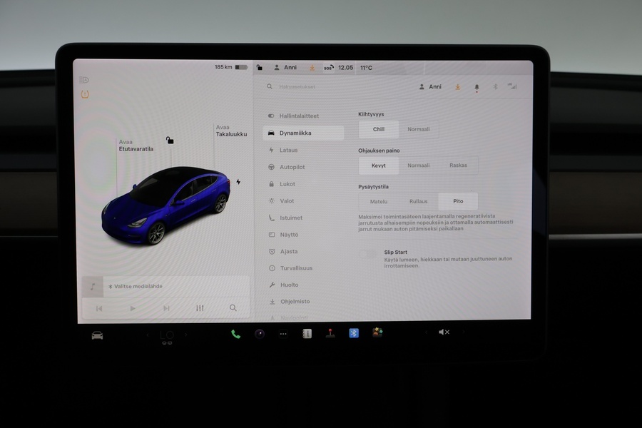 Tesla Model 3 vaihtoauto