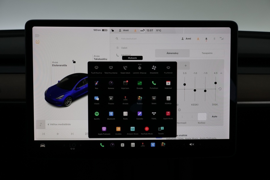 Tesla Model 3 vaihtoauto