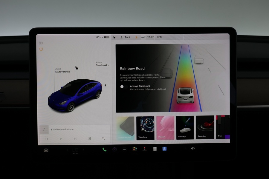 Tesla Model 3 vaihtoauto