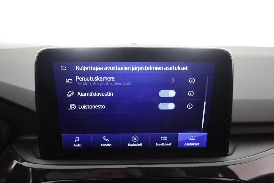 Ford Kuga vaihtoauto